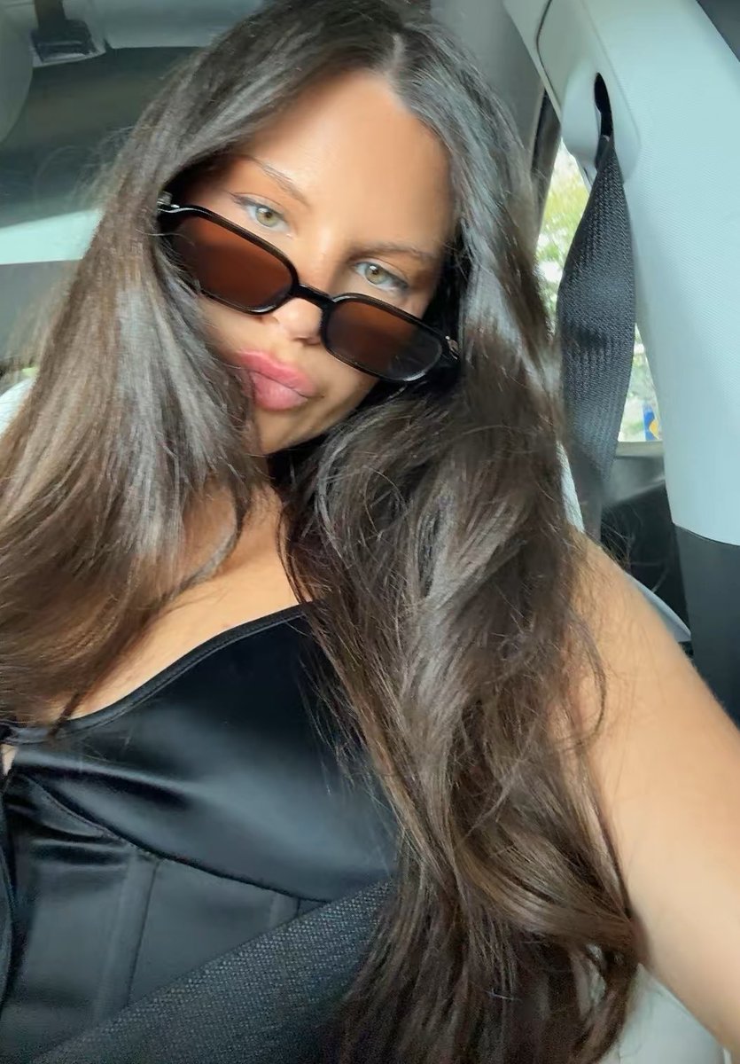 Cart 💒 tweet media