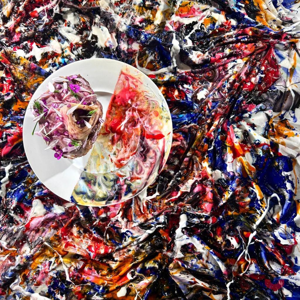 Yannesque tweet media