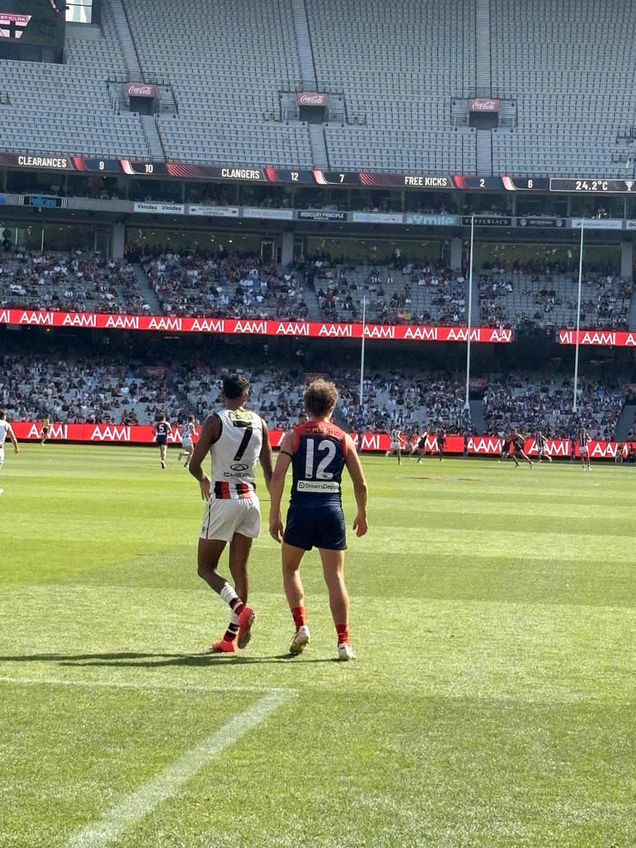 Demon Army tweet media