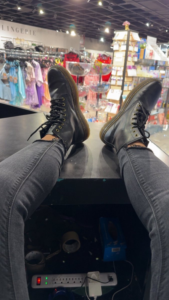 Goddess IzzaBella tweet media