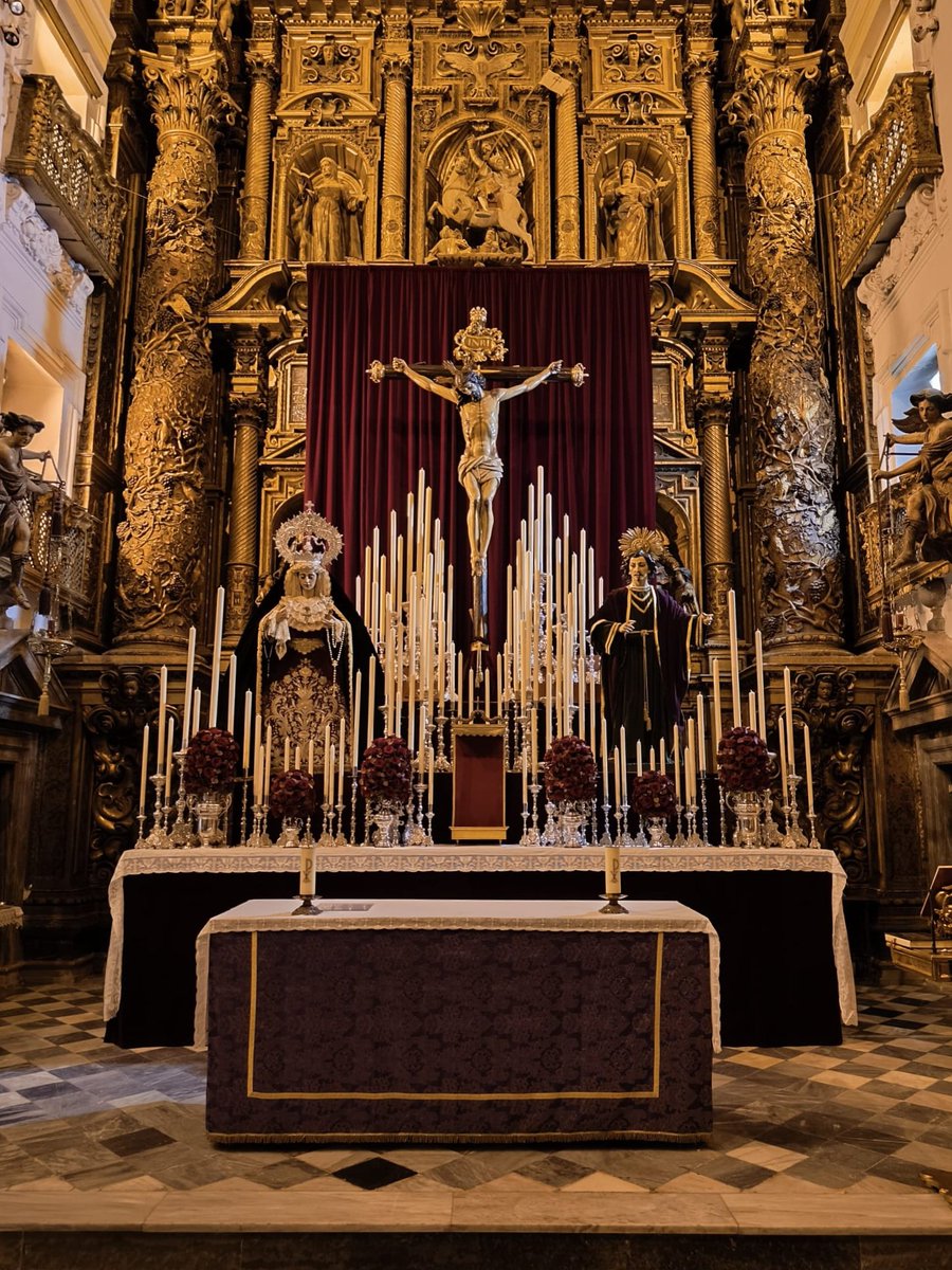 MAYORDOMÍA | MONTAJE DEL ALTAR DE QUINARIO

Ya se encuentra dispuesto el altar para los cultos cuaresmales, que darán comienzo mañana, martes 17 de marzo.

En cuanto al exorno floral, el altar se presenta compuesto por rosas y eucalipto.