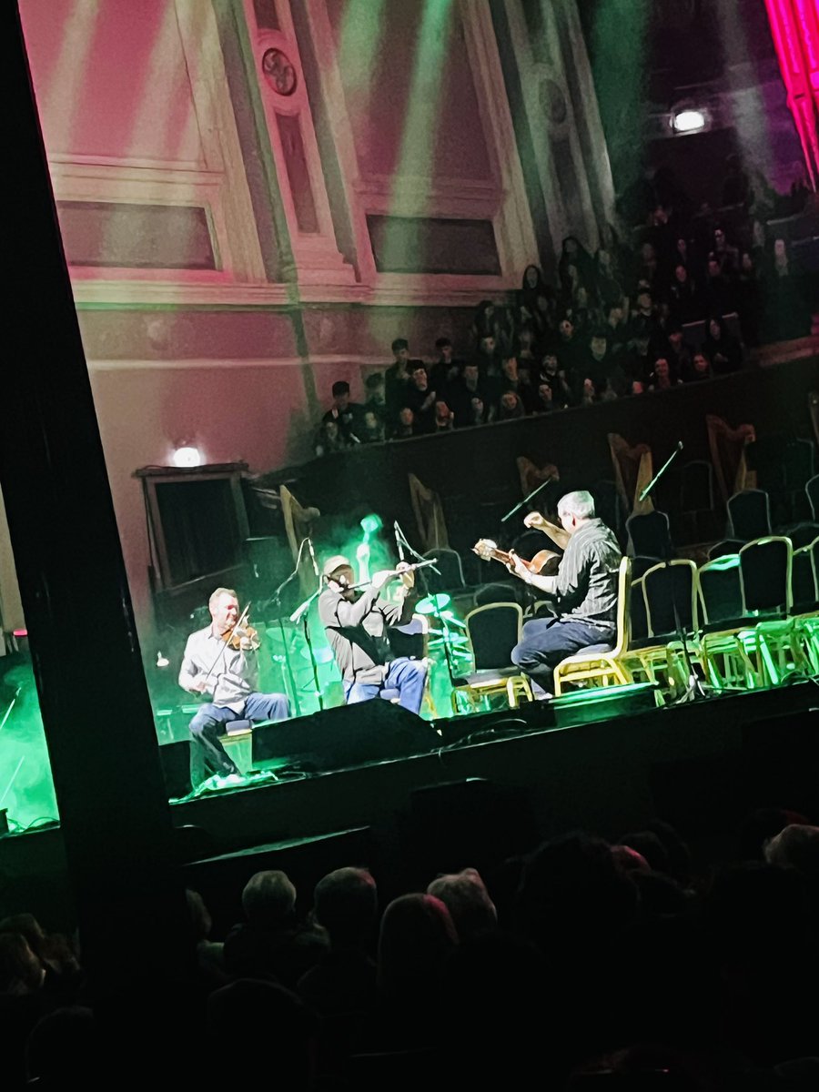 chrisspirit84's tweet photo. Fabulous show tonight featuring the amazing Michael McGoldrick Trio 🎸🪈 🎻 part of @BelfastTradF in the iconic @UlsterHall #StPatricksDay2026 ☘️ @mcgoldrickflute 🎵 @ourbelfastmusic 🎶 #CulturalHeritage #SupportLocalArts 🎭 @belfastcc 🤗 https://t.co/lQBH0kDQ0d