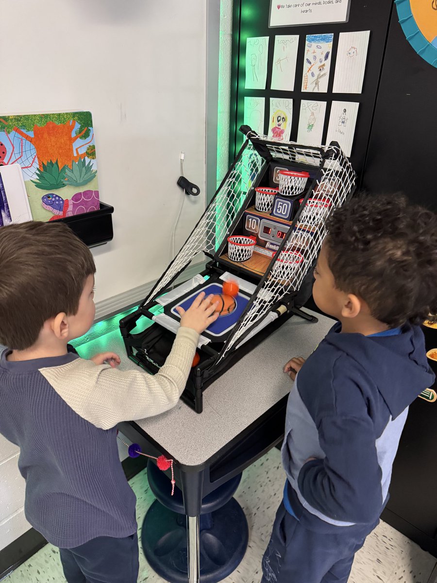 Mrs. Kollack tweet media