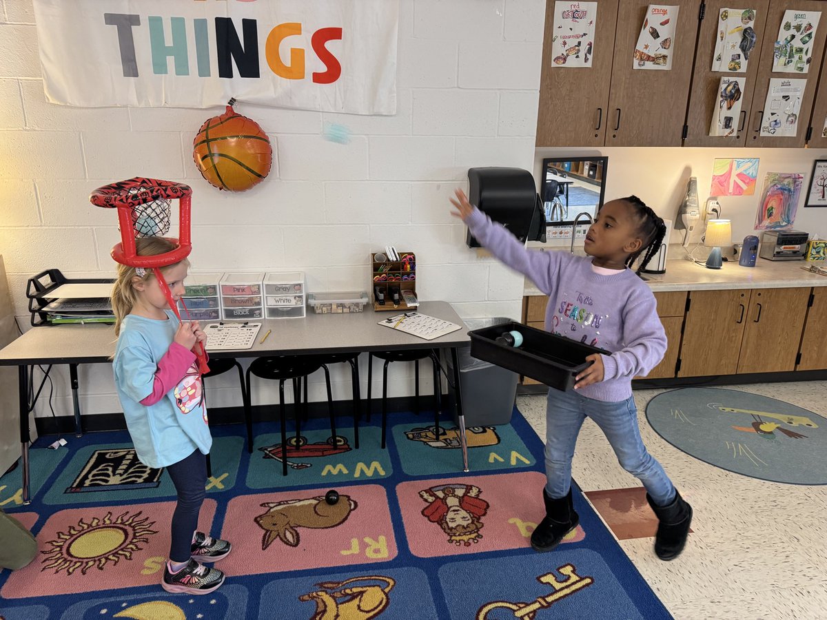 Mrs. Kollack tweet media