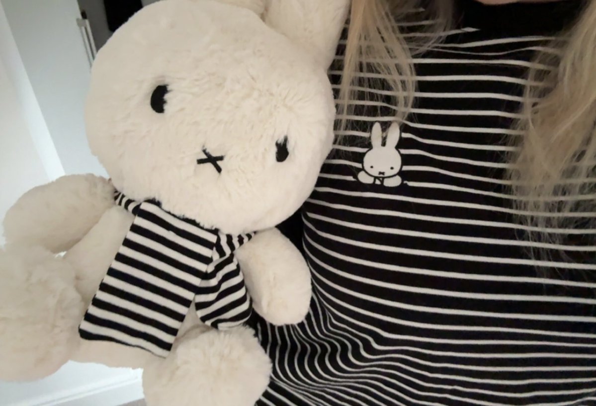 poppy 🫧 tweet media