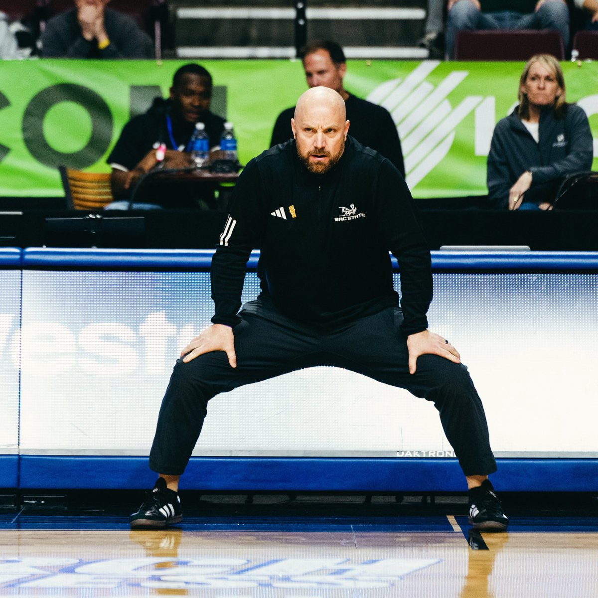 Aaron Kallhoff tweet media