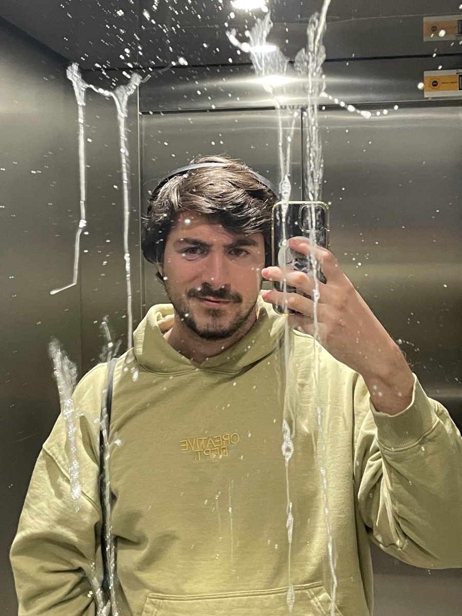 bips 🧡 tweet media