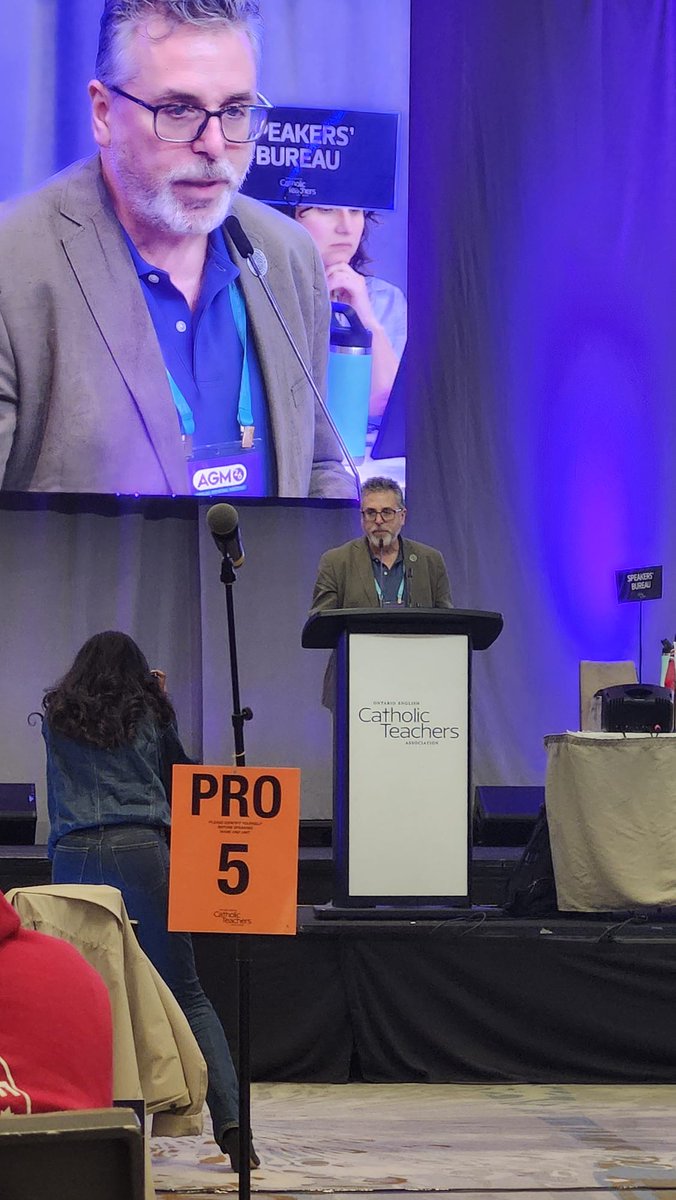 BHNoecta tweet media