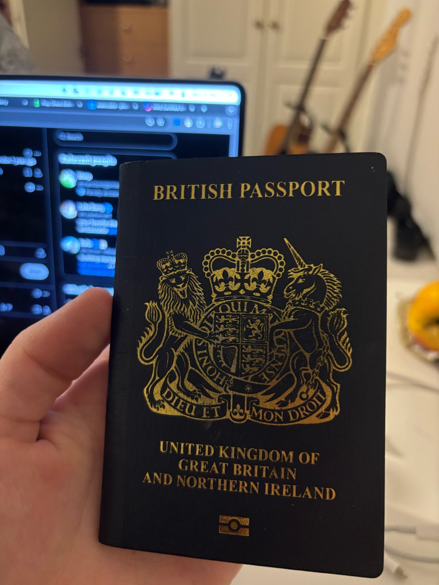 Luke Berry tweet media