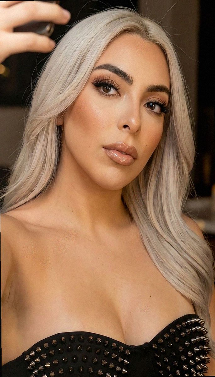 Sofia Rae tweet media