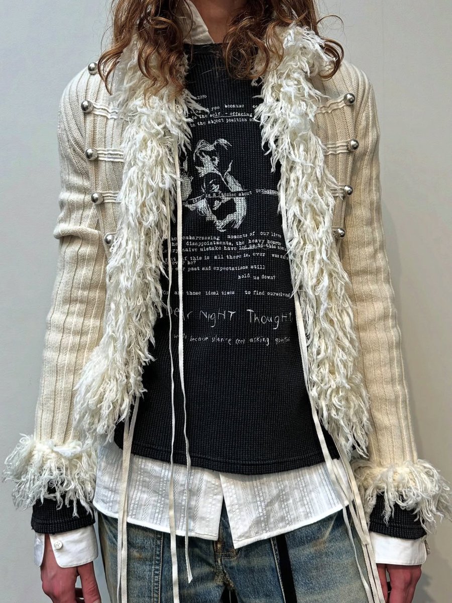 onjpg.2003 tweet media