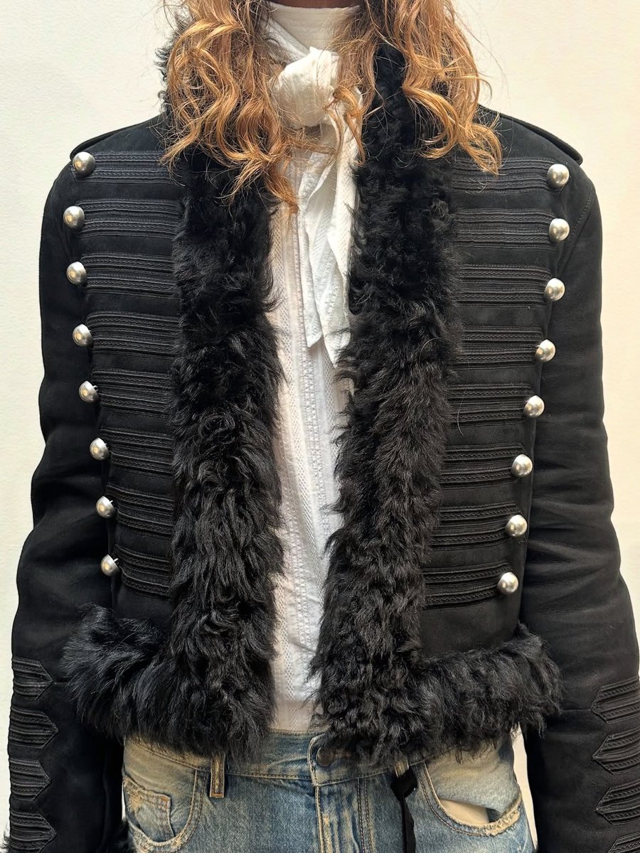 onjpg.2003 tweet media