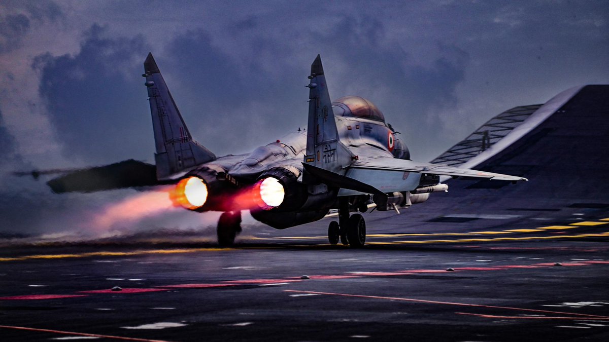 𝐊𝐔𝐍𝐀𝐋 𝐁𝐈𝐒𝐖𝐀𝐒 tweet media