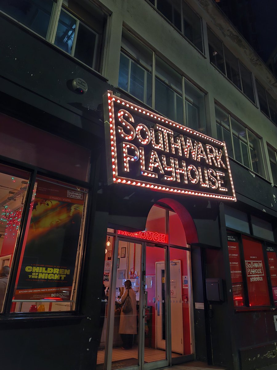 Mind the Blog tweet media