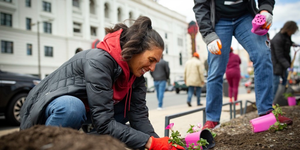 Temple Alumni tweet media