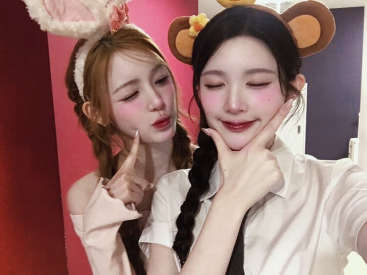 x0hanq's tweet photo. ♬♡ https://t.co/ZbWSV6REfL