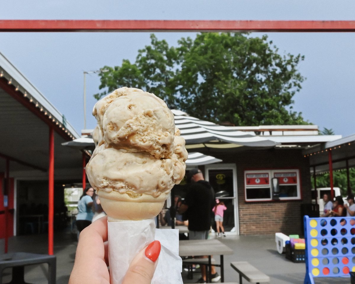 Visit NC Small Towns tweet media