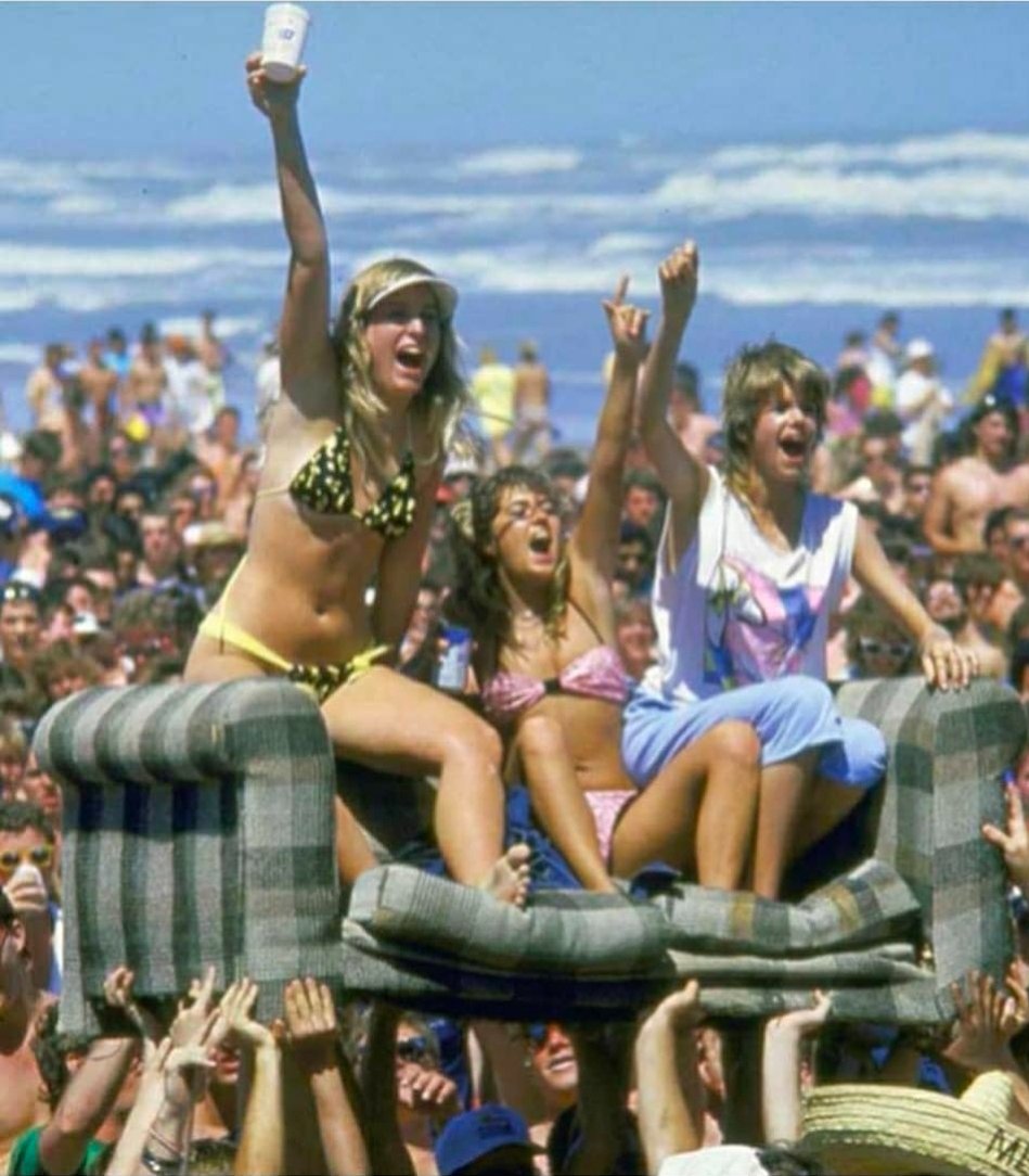 Darth Powell tweet media