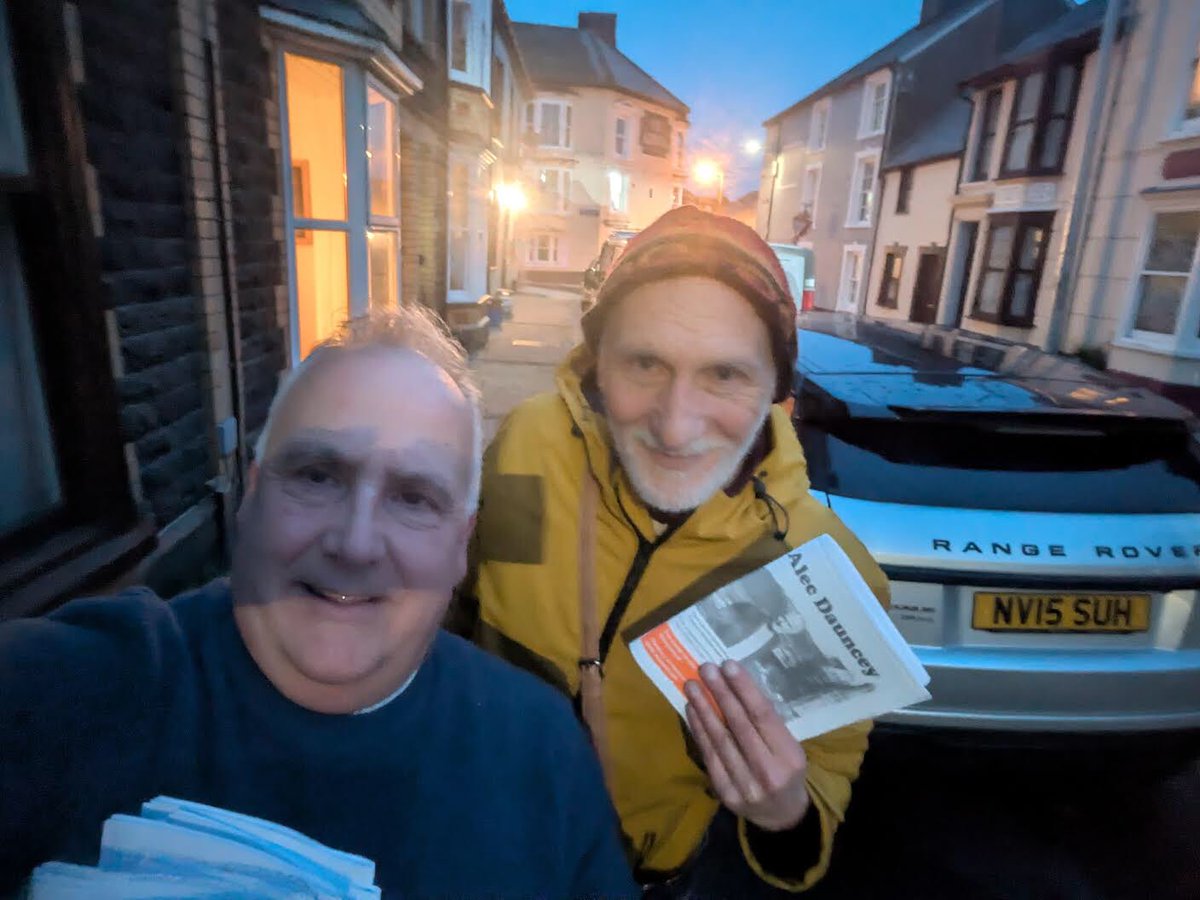 Mark Williams tweet media