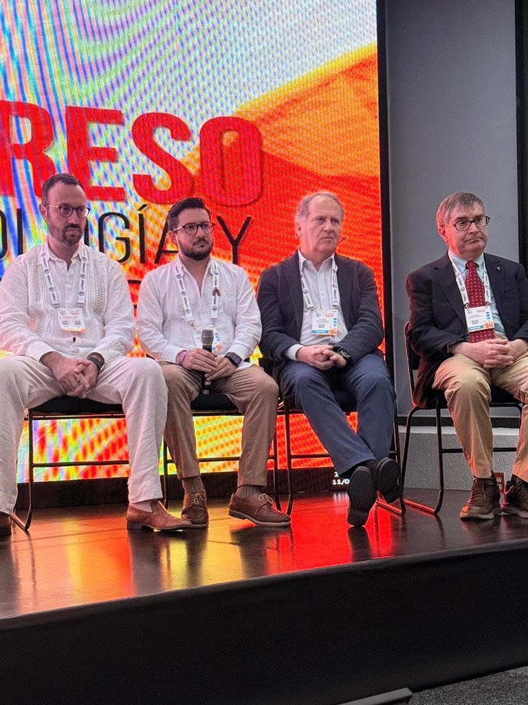 Dr. Camberock tweet media