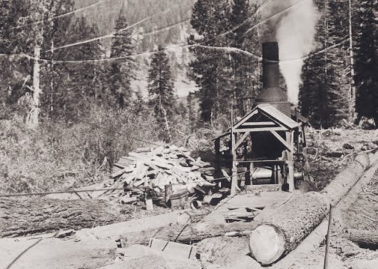 MoundLore tweet media