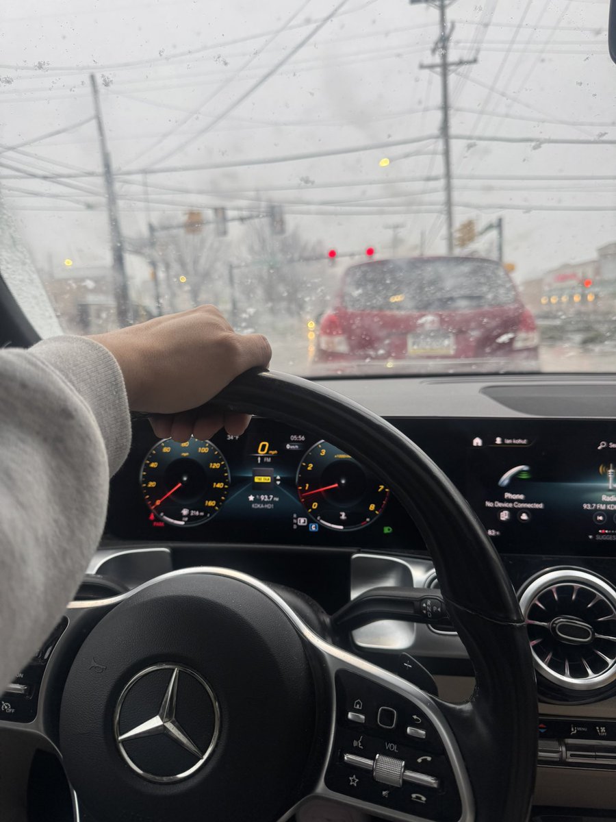 ian | iK9 🐾 tweet media