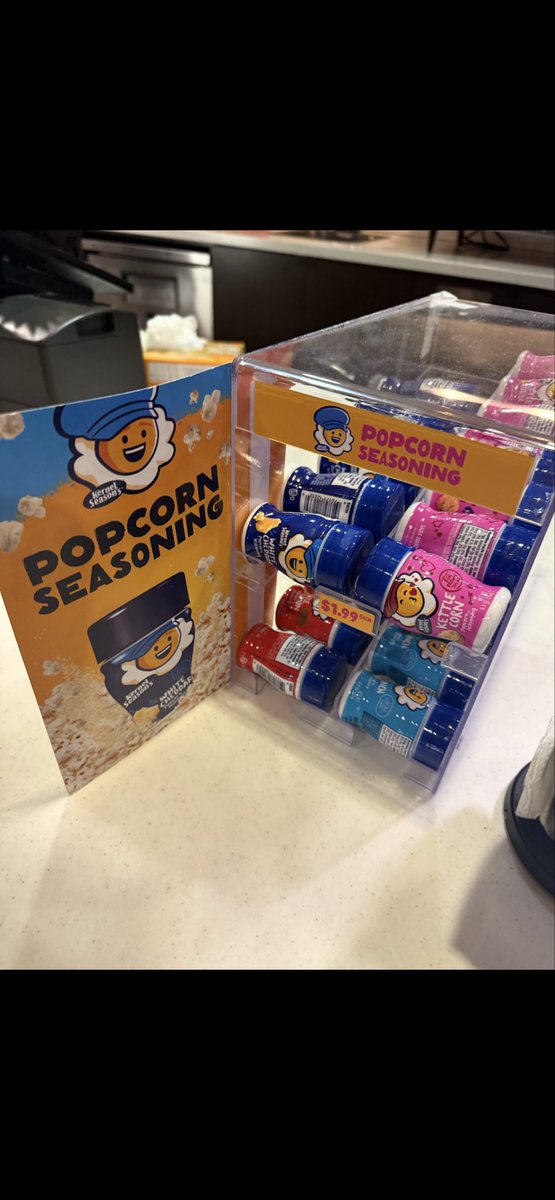 Stevewa99908610's tweet photo. anybody tried the new popcorn seasoning ? https://t.co/BjBWJfRxOj