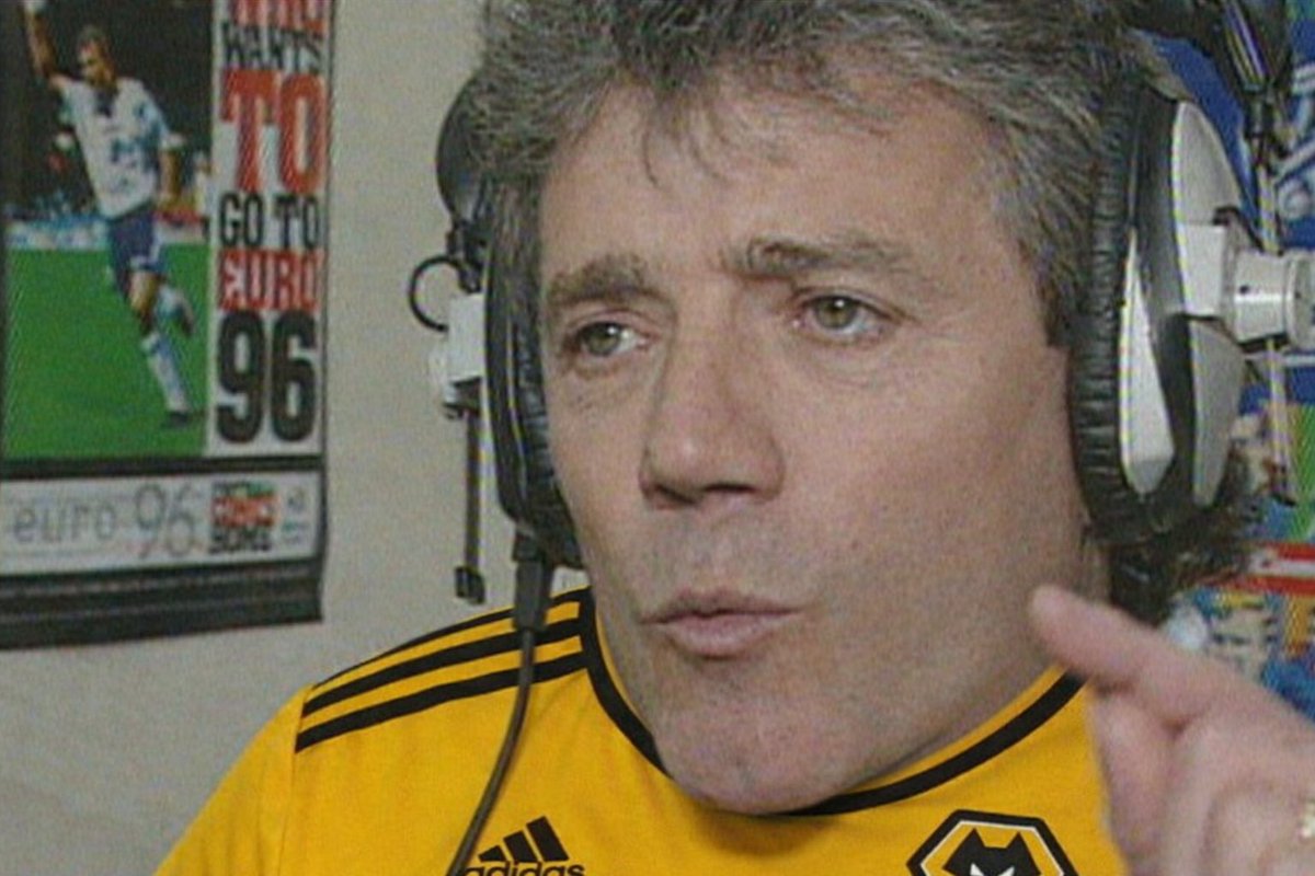 Armchair Wolves tweet media