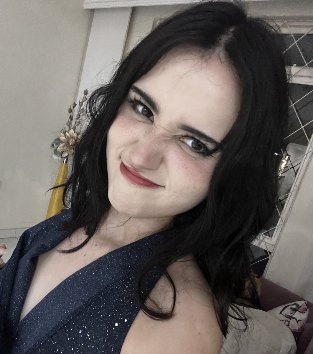 enemigo público #1 tweet media