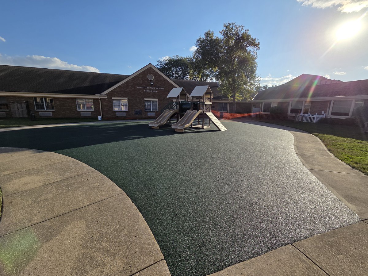 PTSurfacing's tweet photo. Trusted nationwide since 2010! For all your playground flooring options, contact us: https://t.co/yZFWmsev8D

#ProTechsSurfacing #Safety #SafetyFirst #PlaygroundSurfacing #PlaygroundFlooring #Douglasville #Marietta #PIPRubberSurfacing #Suwanee https://t.co/bCsOuEqK8g