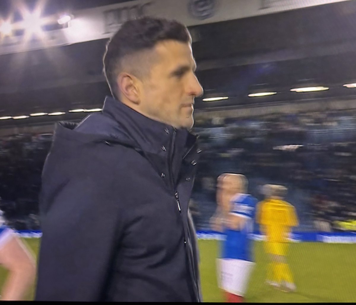 Lewis Vine tweet media