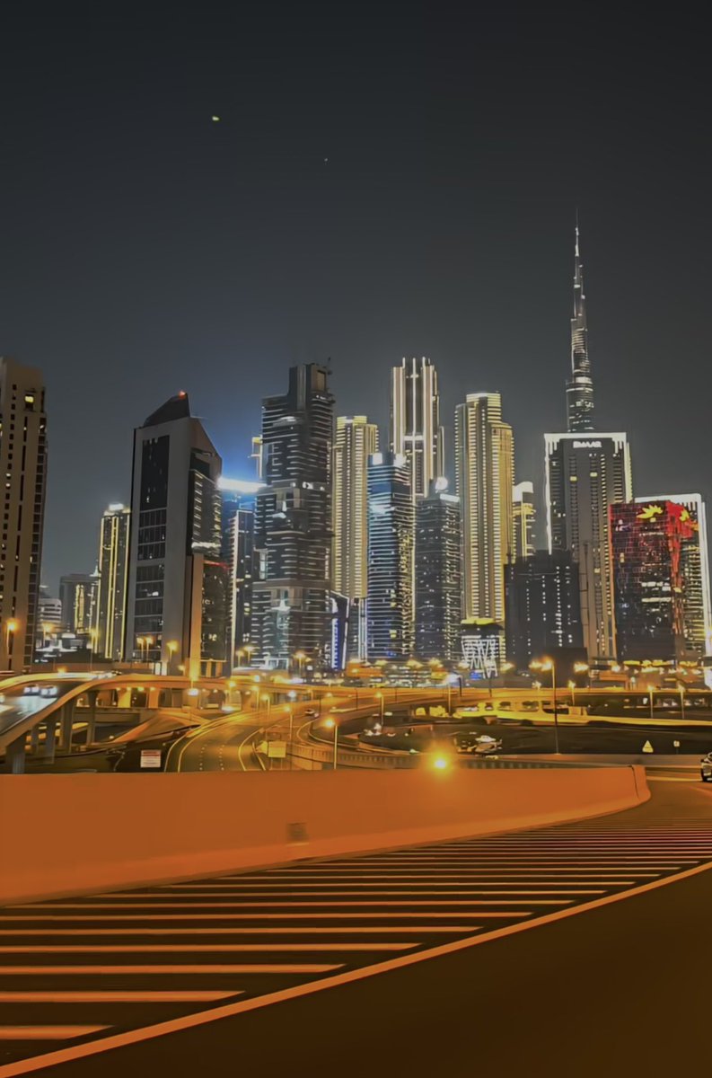 CryptoPizzaGirl 🍕🐳 tweet media