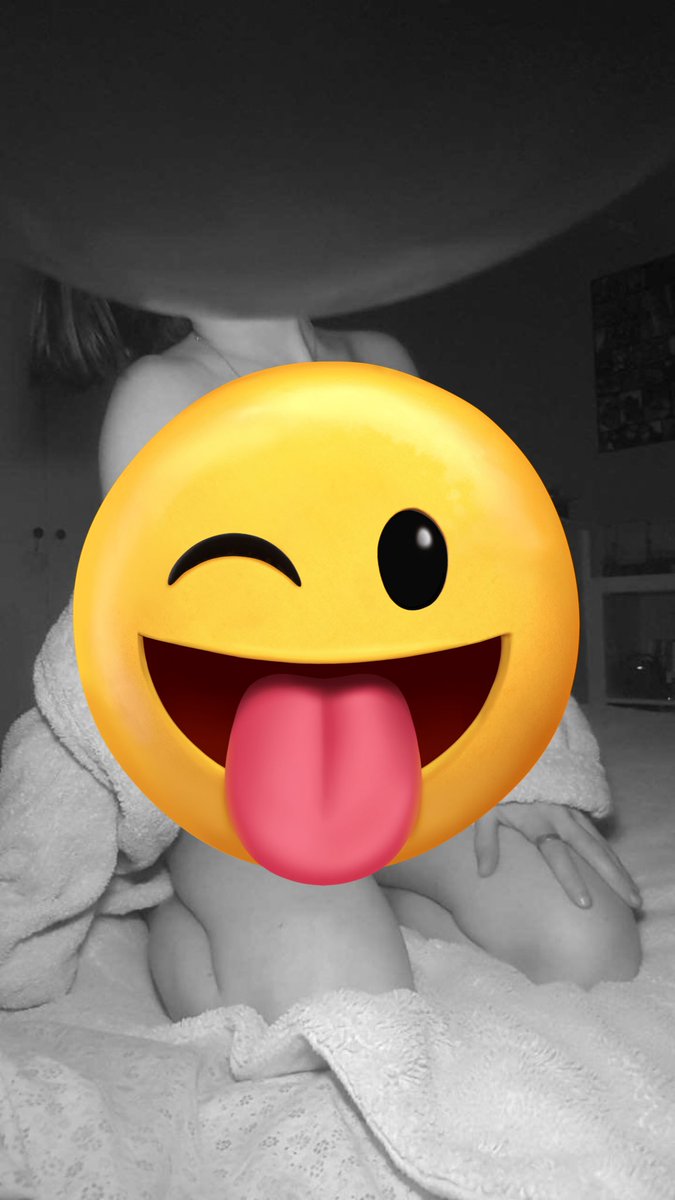 Alexia soumise tweet media