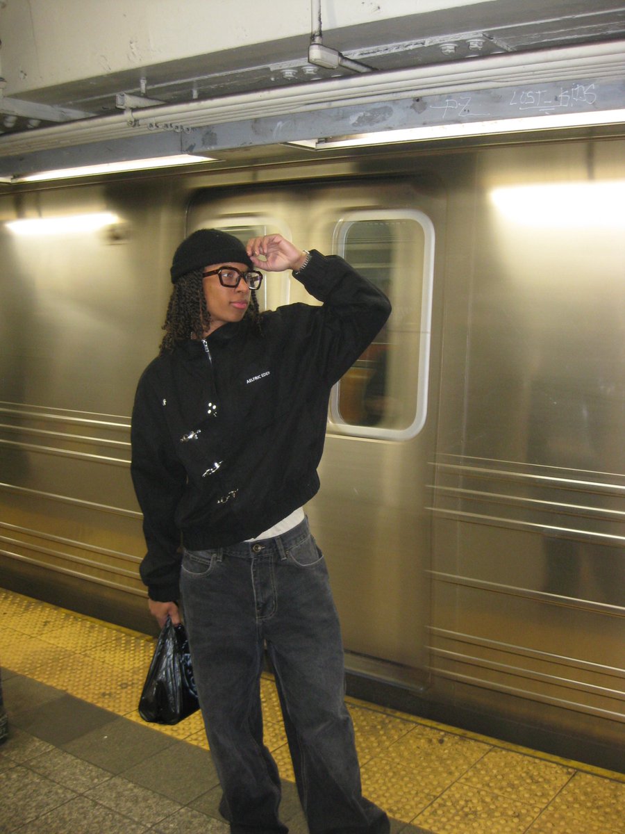 squidallday's tweet photo. manifesting my move to nyc. it’s coming soon https://t.co/tBXzy9RkTr
