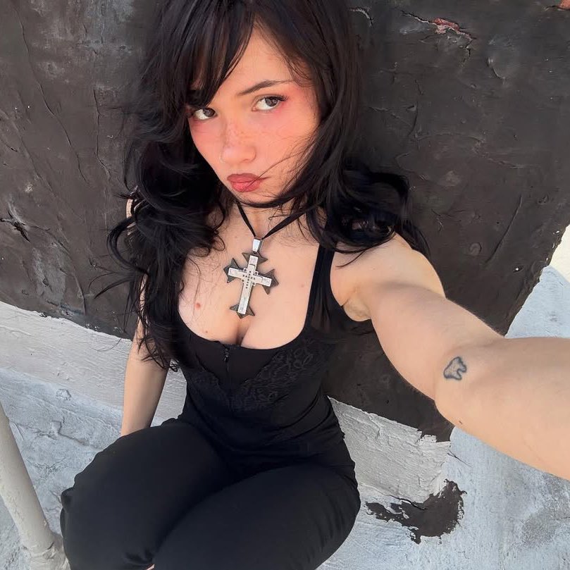 batmqQqn tweet media