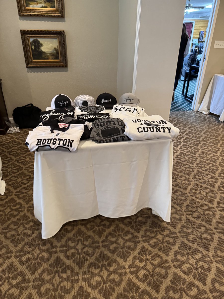 HOCO FOOTBALL tweet media