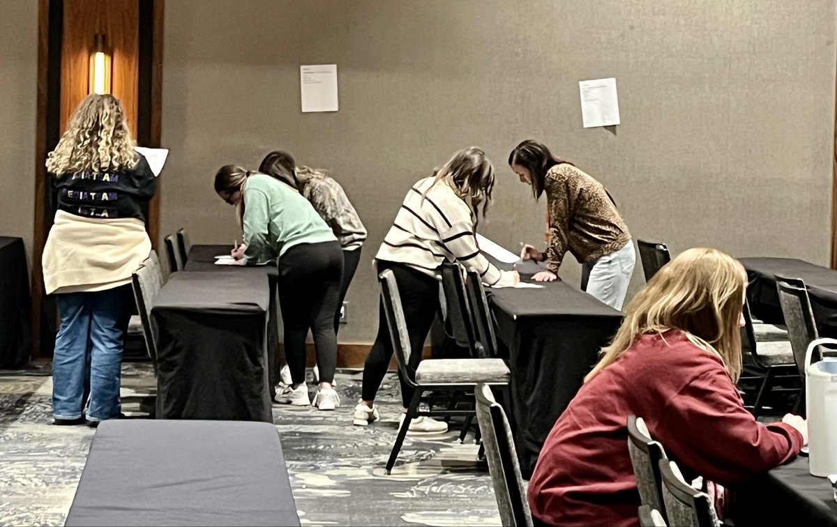 Gatlinburg-Pittman tweet media