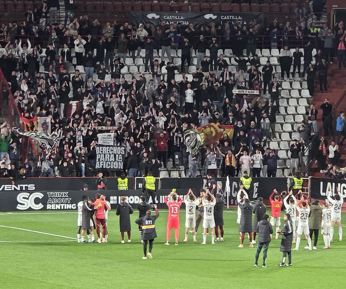 Écharpe Laine Grupo Squadra 1940 - V Aniversario - Ultras Albacete - Neuve