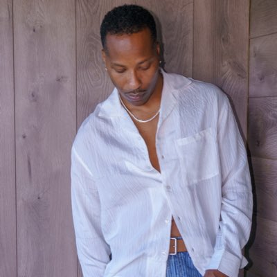 JYRUSMELODY's tweet photo. #NewProfilePic https://t.co/Y9ps0cegHI