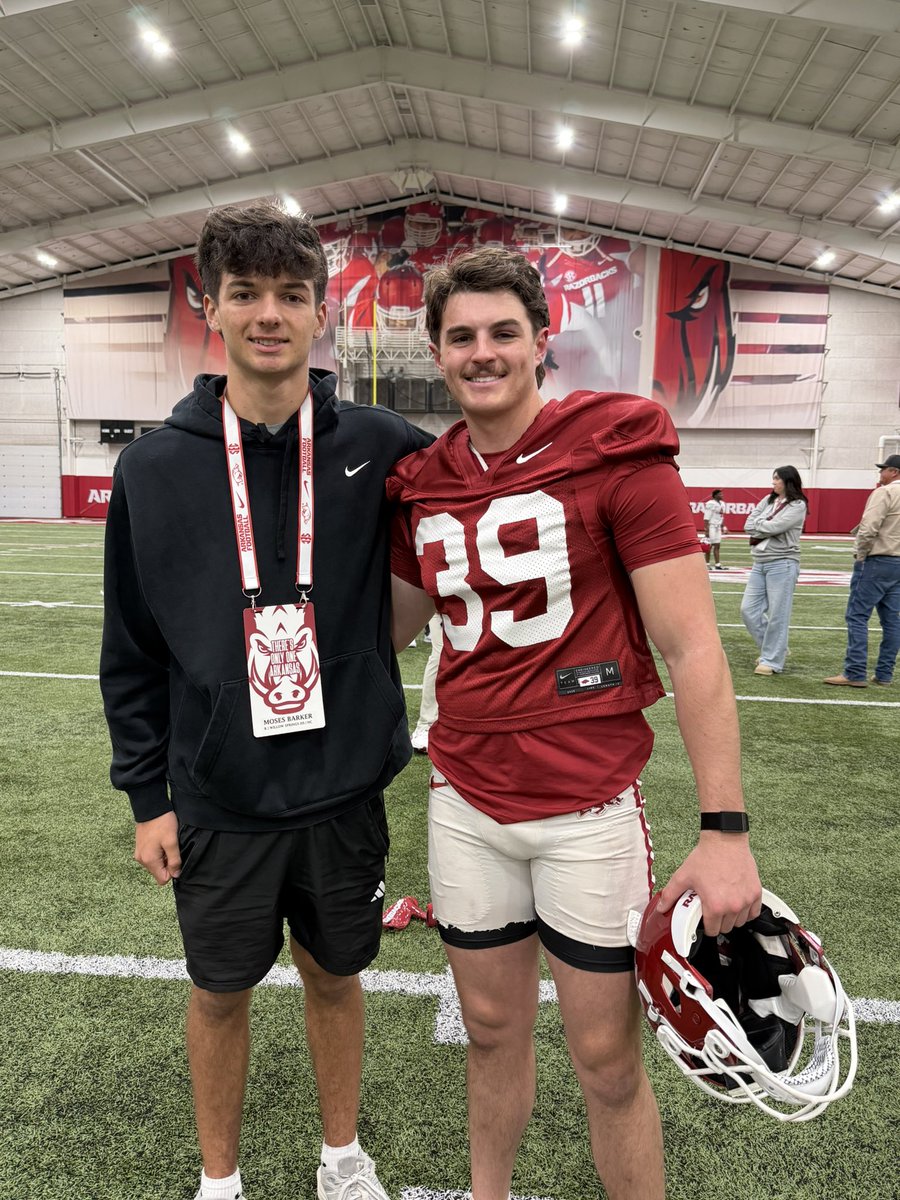 Moses Barker tweet media