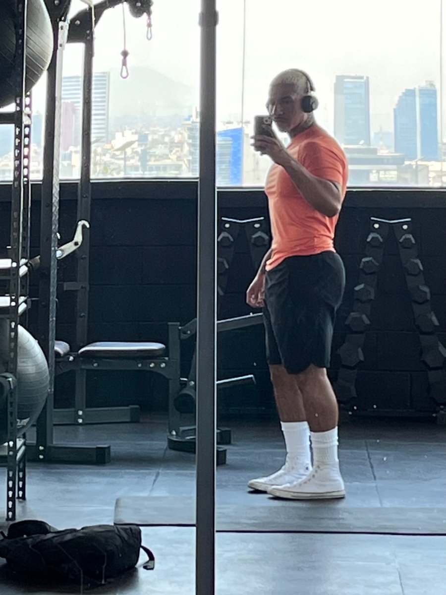 F.A.B.I.A.N tweet media