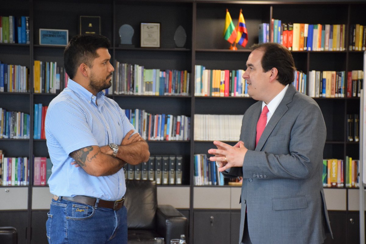 Nicolás Botero - Páramo Gaviria tweet media