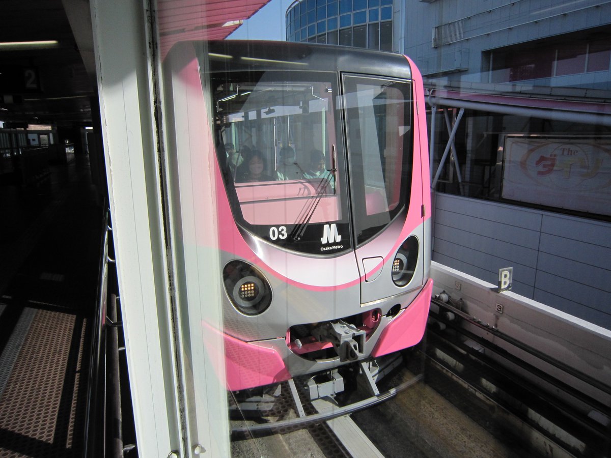 kirktoye's tweet photo. 大阪メトロで活躍してる車両達を撮影。JR同様、新しい車両が目立つようになりました!! https://t.co/Y4KV5JaoMT
