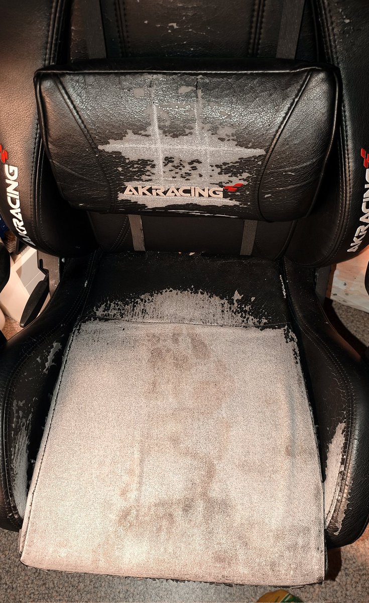 Riri Pipsqueak 🐀 tweet media