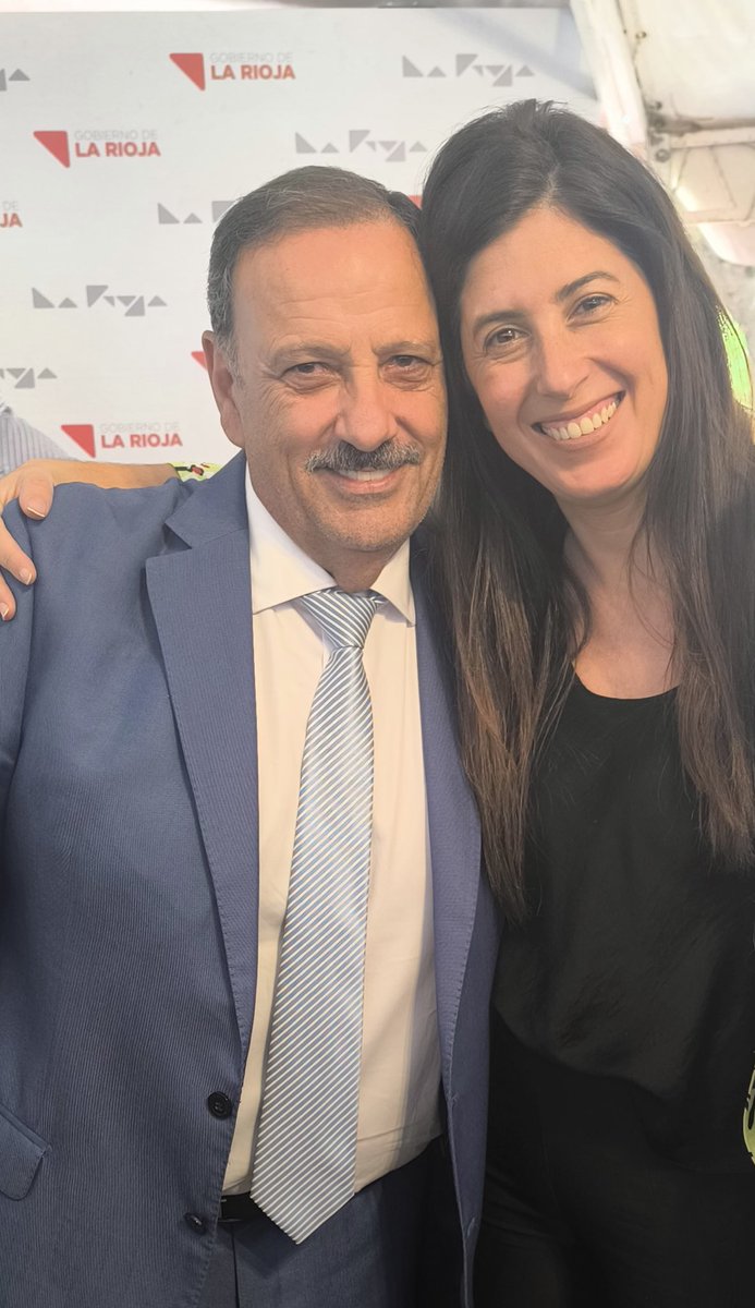 Ana Paula Seppi tweet media