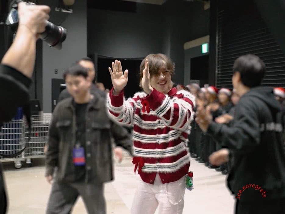 Jen Singleton (Jen Lee) tweet media