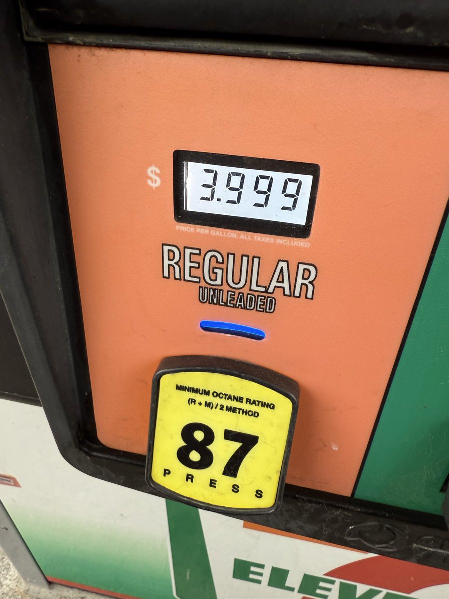 David Grand tweet media