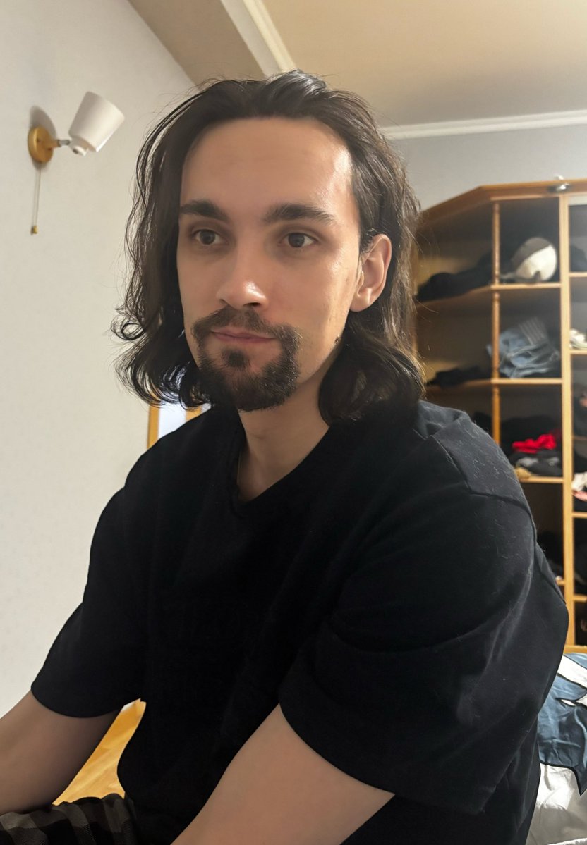 Useless Elf ✨Comms are open✨ tweet media