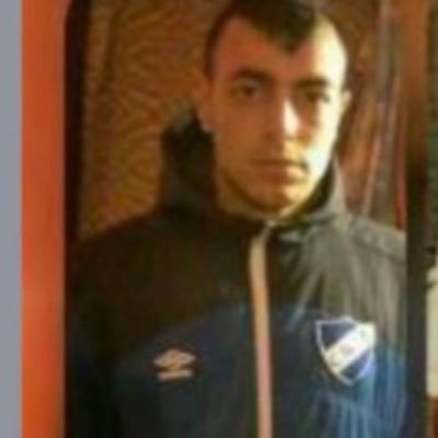 BolsoGigachad's tweet photo. Todos: "qué divina la hermana del Seba Marset"

Yo: "por qué si todos eran bolsos en la familia no vinieron a lavar la vida en nuestro club?? 😮‍💨" https://t.co/ZhNTkHAUW3