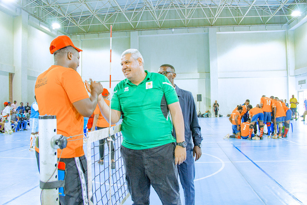 Coach Mandela tweet media